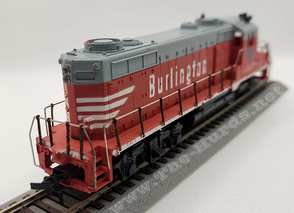 4th view of the Mantua-Tyco Burlington #5628 EMD GP-20 in my HO-scale Collection